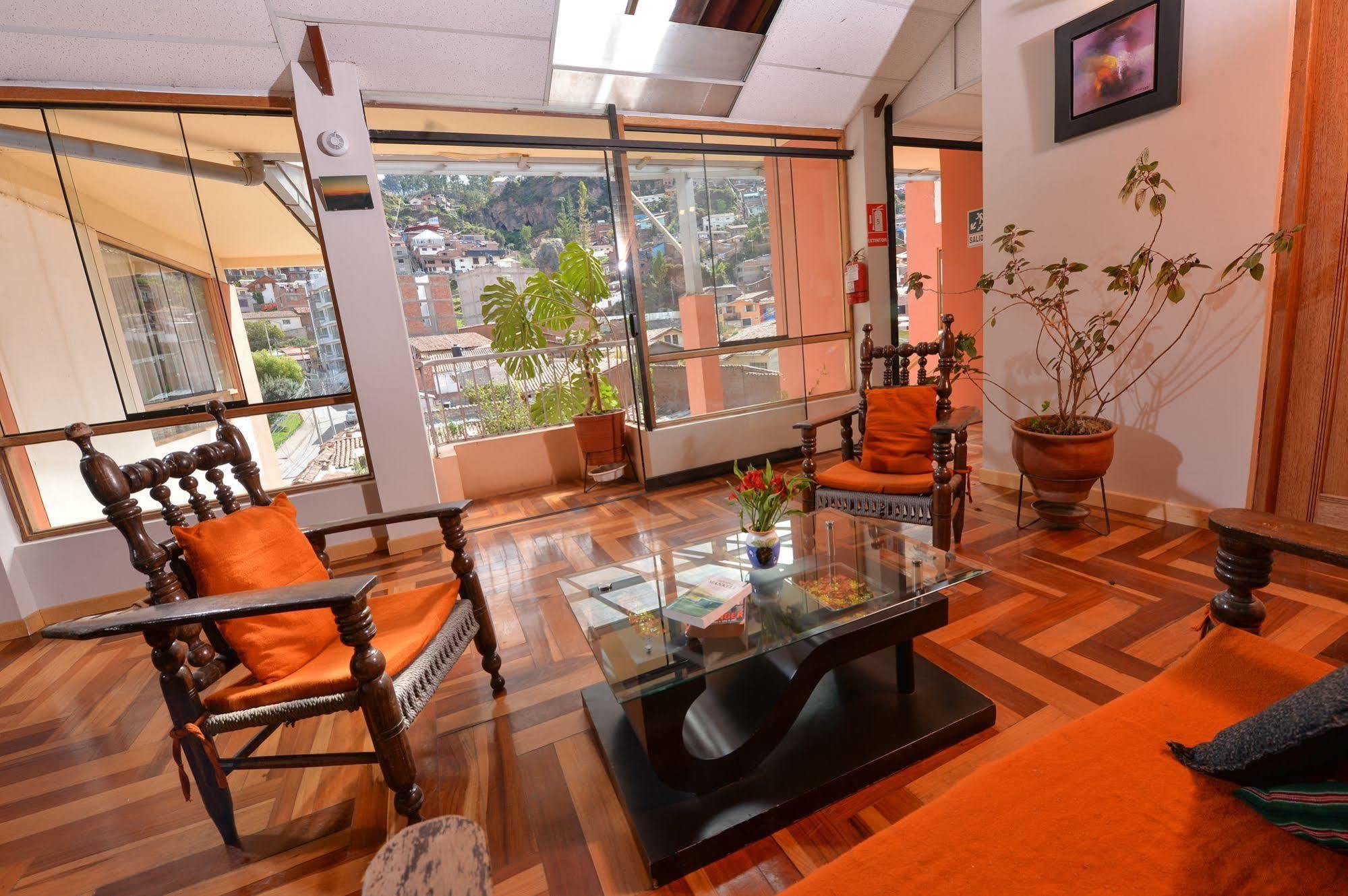 Hostal Atlantis Cuzco Exterior foto